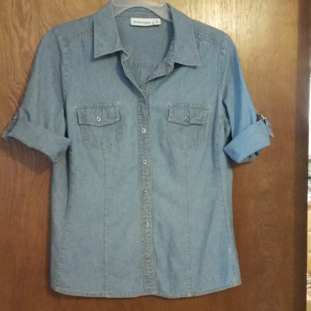 Denim Short Rollup Sleeve Button down shirt M